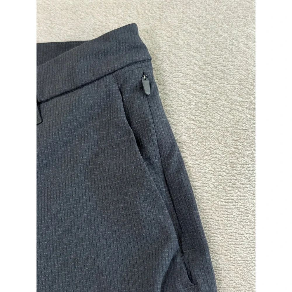 Lululemon Commission Shorts Mens 30 Charcoal Grey Grid Stretch Golf Casual 8in